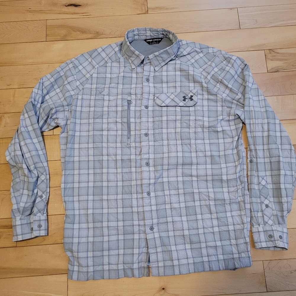 Under Armour men's size large button up shirt
